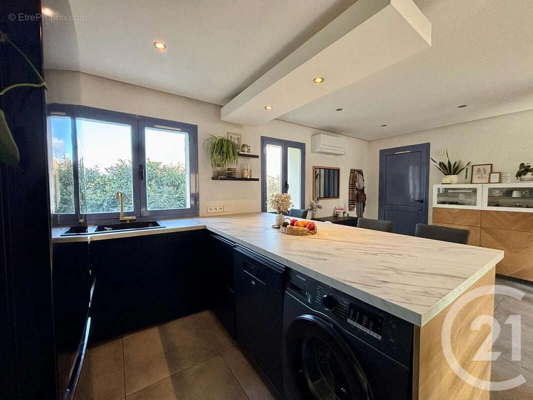 Appartement à LE CANNET