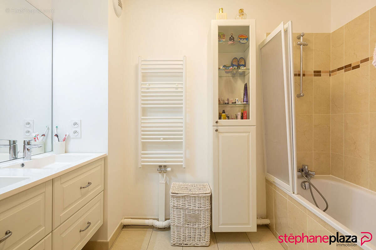 Appartement à BEZONS