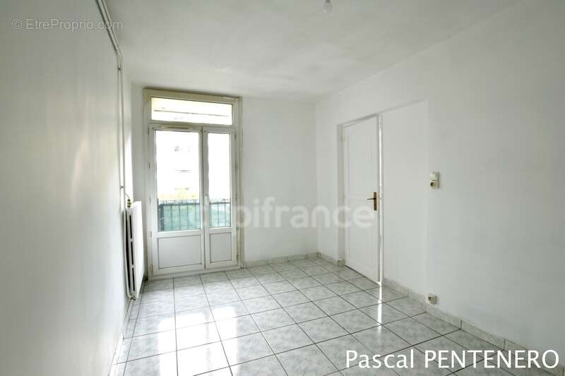 Appartement à VENISSIEUX
