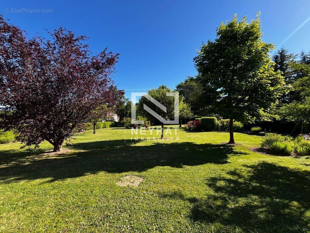 Maison à SAINT-EUSEBE