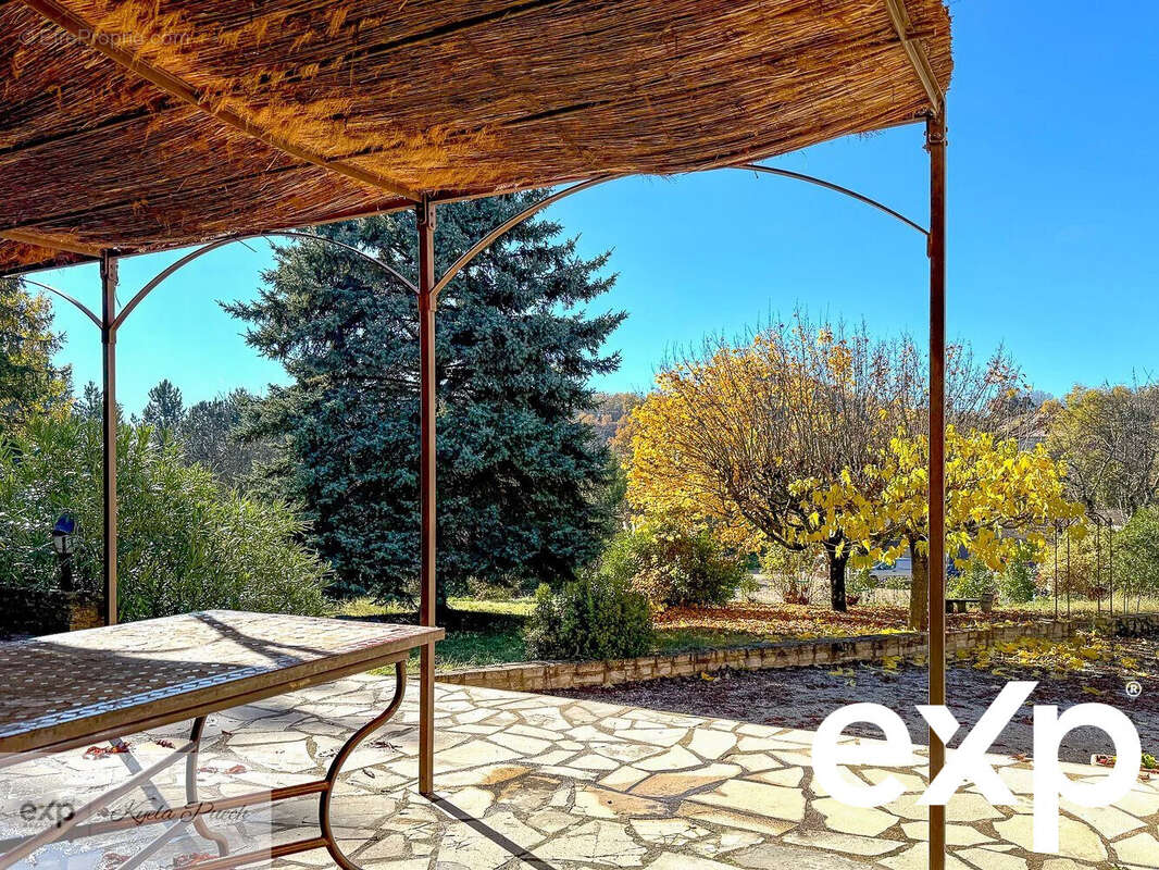 Maison à FORCALQUIER