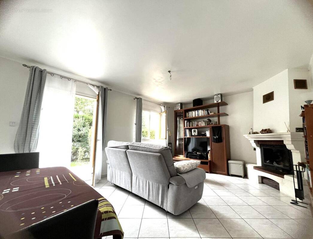 Maison à NOISY-LE-GRAND