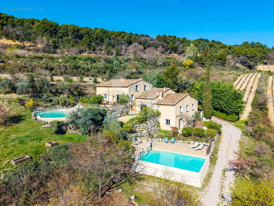 Maison à VAISON-LA-ROMAINE