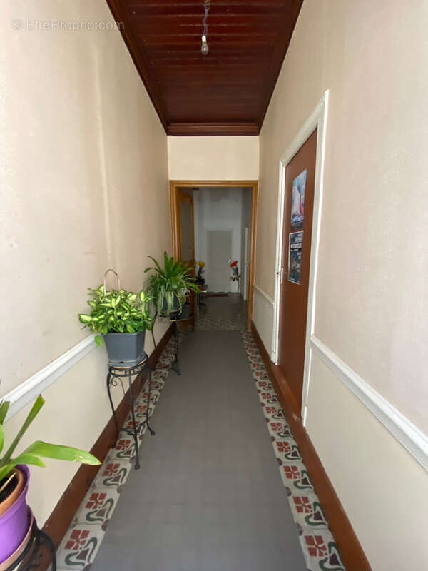 Maison à PUY-L&#039;EVEQUE