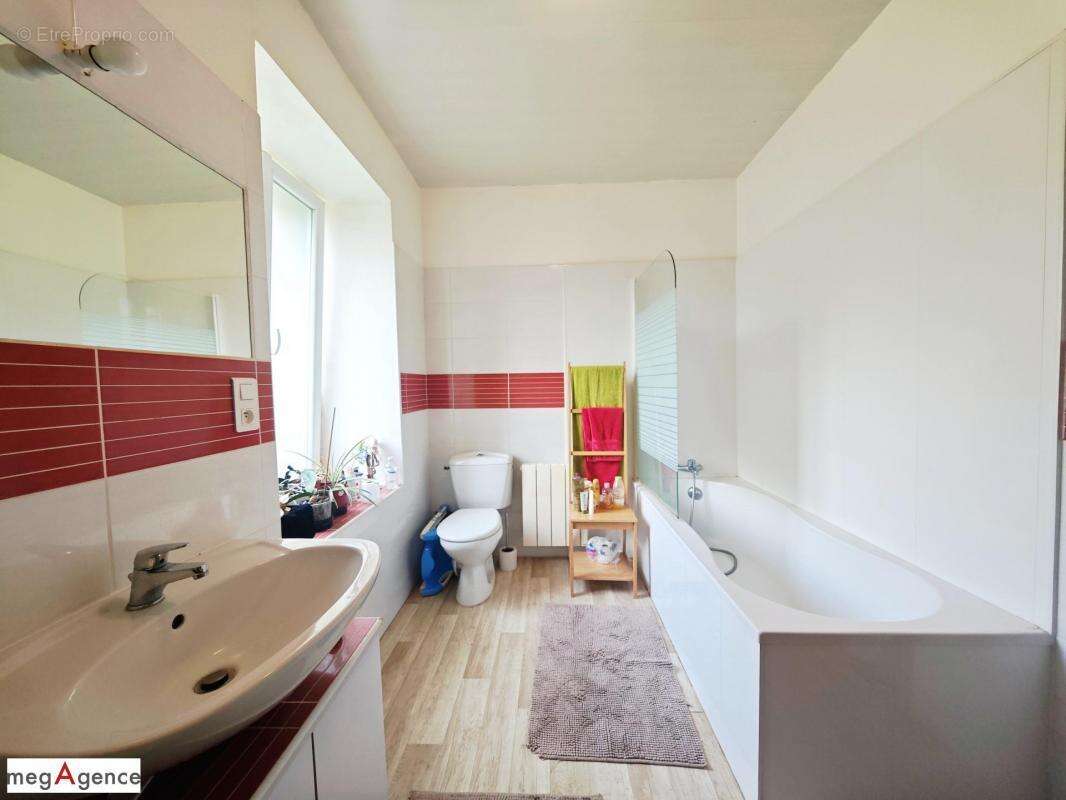 Appartement à JOSSELIN