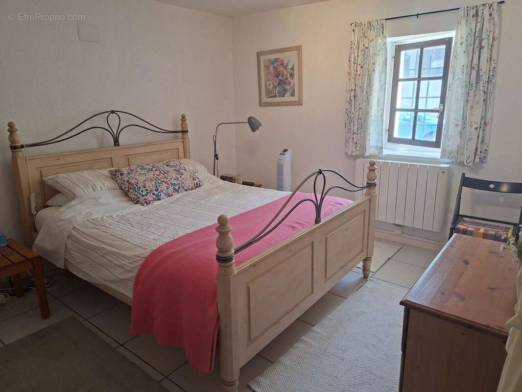 Propriété en pierre en excellent état avec piscine chauffée - photo 9