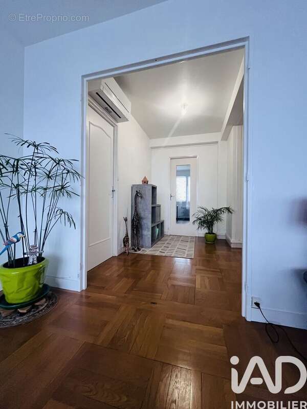 Photo 8 - Appartement à TROYES