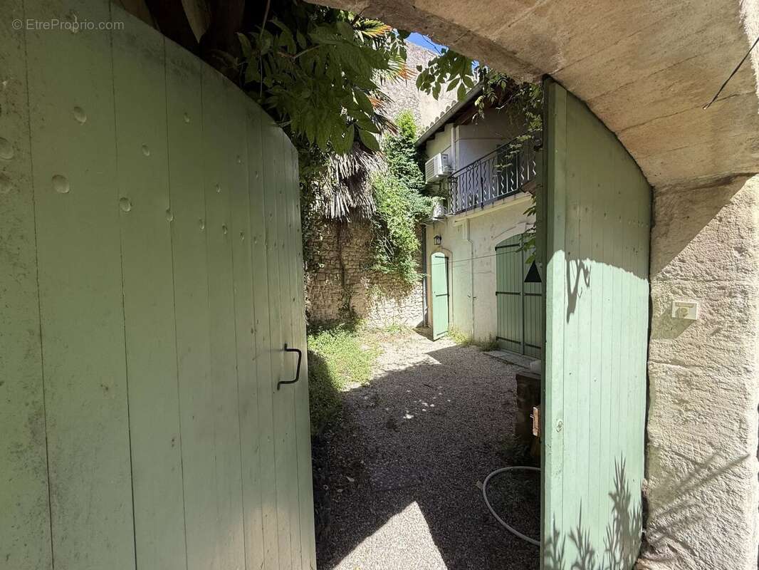 Maison 5 pièces avec jardin et terrasse - photo 16