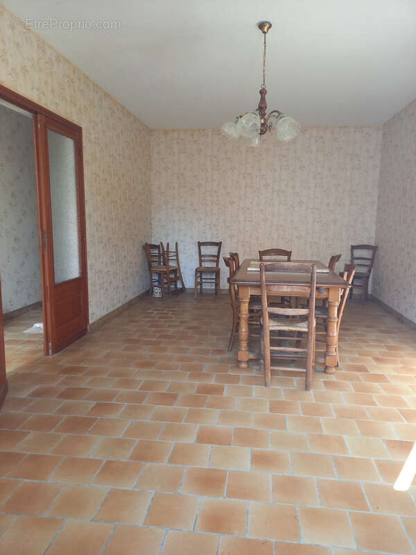 Maison à SAINT-CIERS-DE-CANESSE