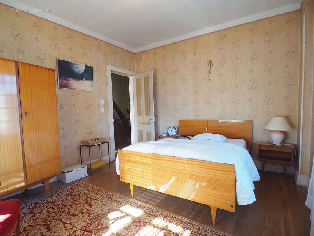 Maison à NOMEXY