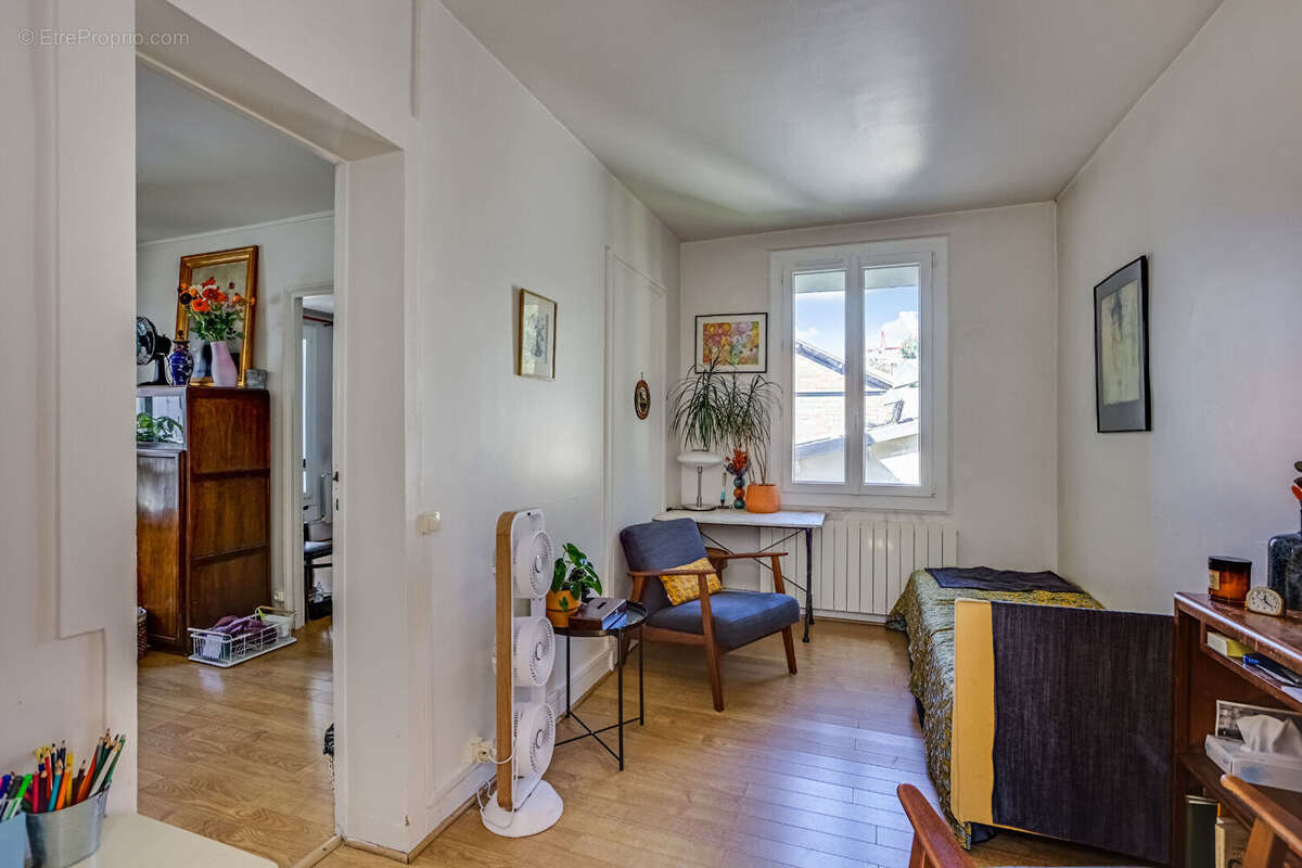 Appartement à PARIS-12E