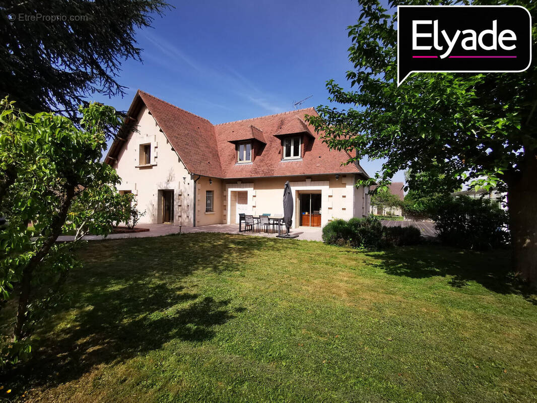 Maison à SAINT-MARCEL