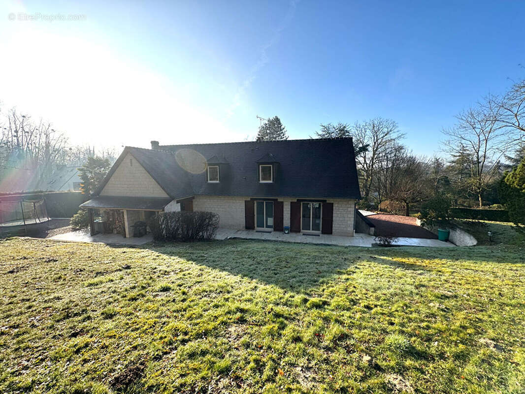 Maison à AUMONT-EN-HALATTE