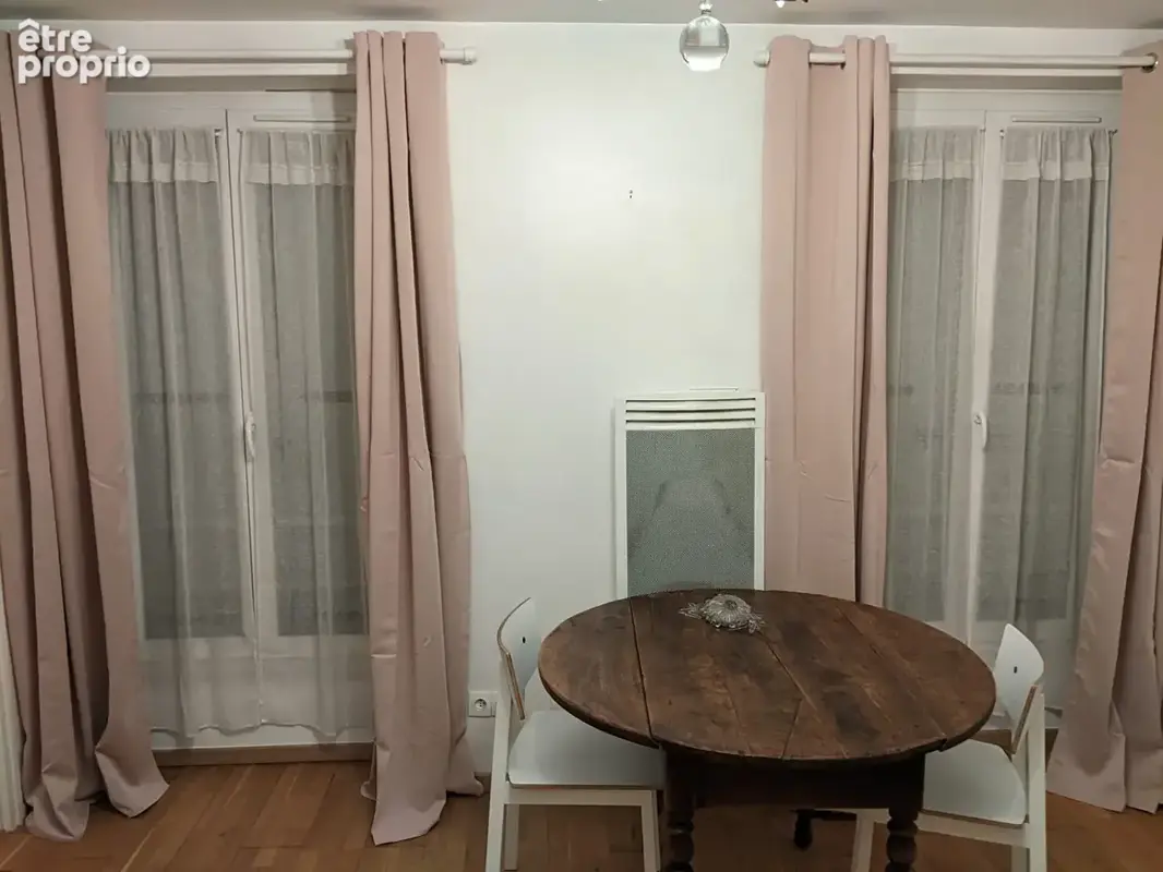 La  varenne st hilaire triangle d'or 2 pièces de 28 m² avec dépendance - photo 5