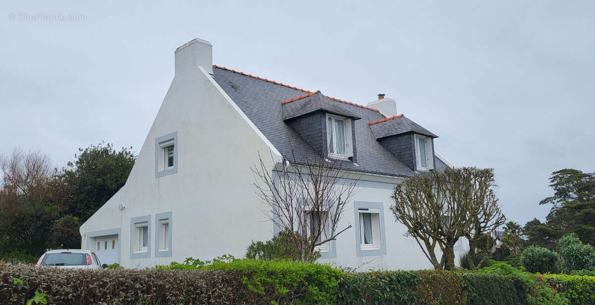 Maison à SAUZON