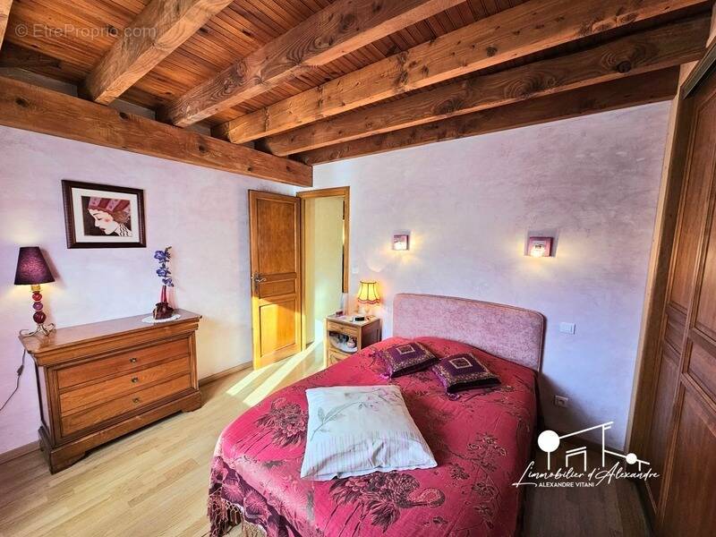 Maison à LES MARTYS