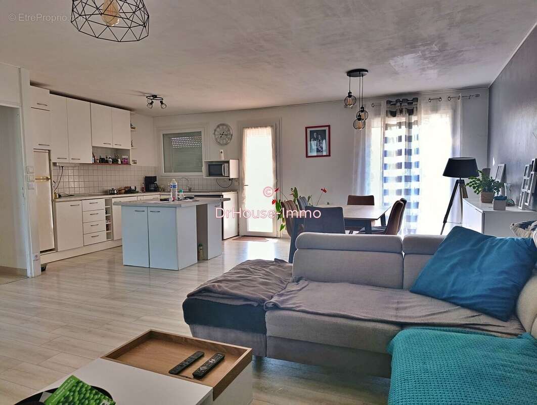 Maison 87 m² à Saint-Germain-Sur-Moine  - photo 3