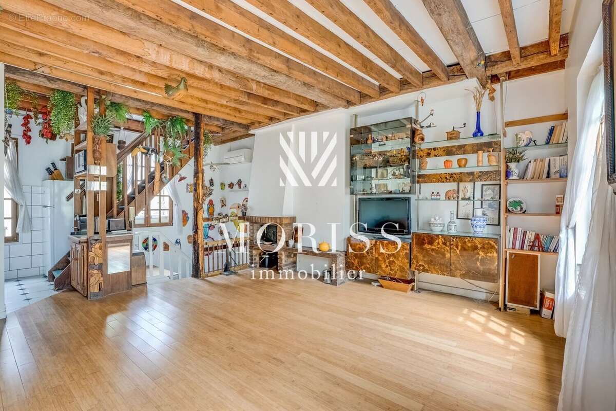 Appartement à PARIS-19E