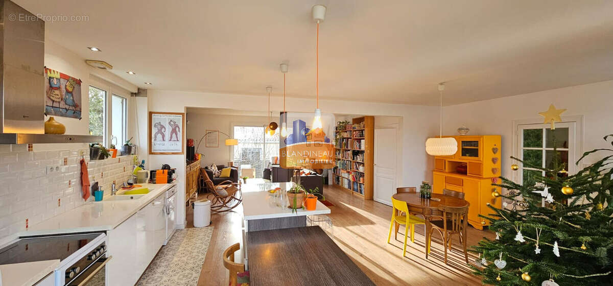 Appartement à BOUGUENAIS