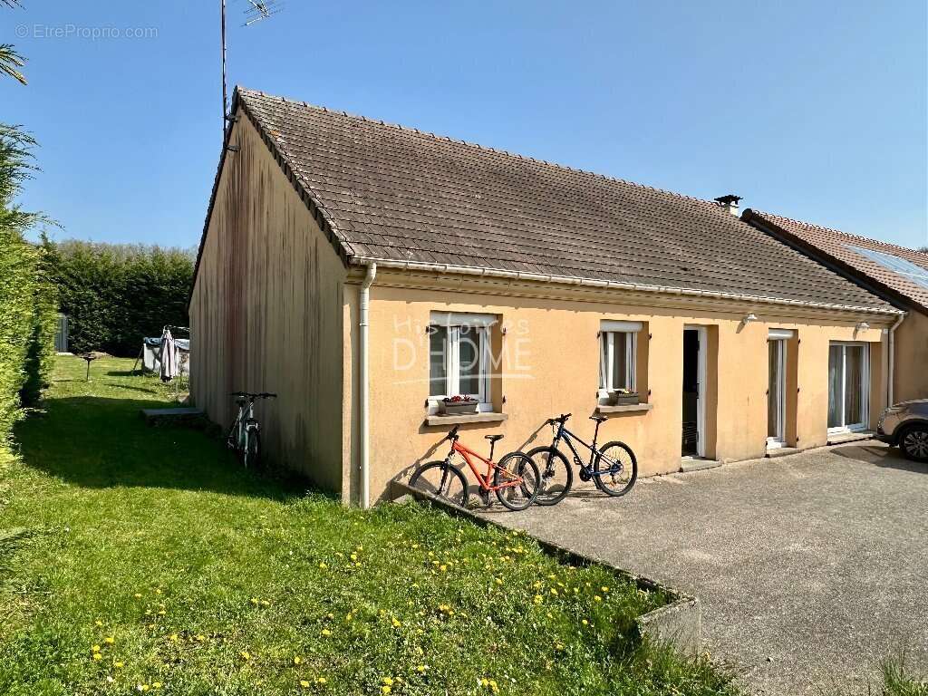Maison à LA FERTE-GAUCHER