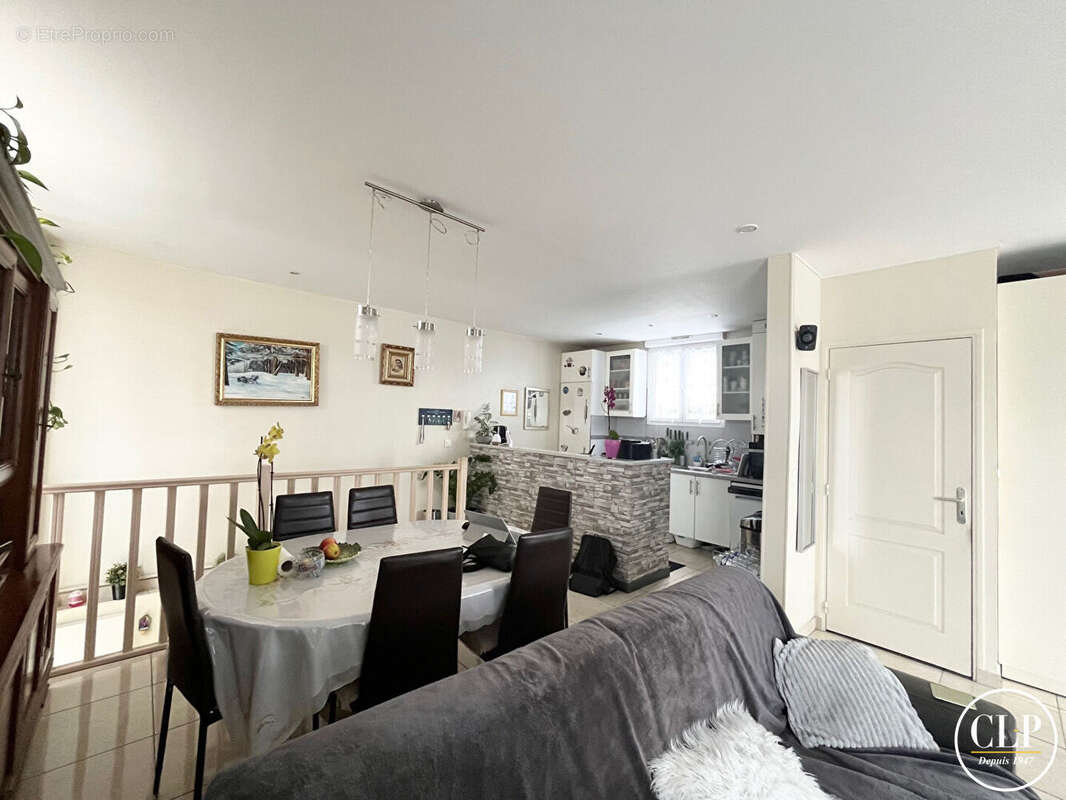 Appartement à MONTREUIL