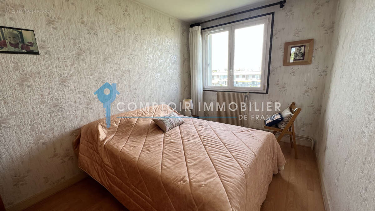 Appartement à CORBEIL-ESSONNES