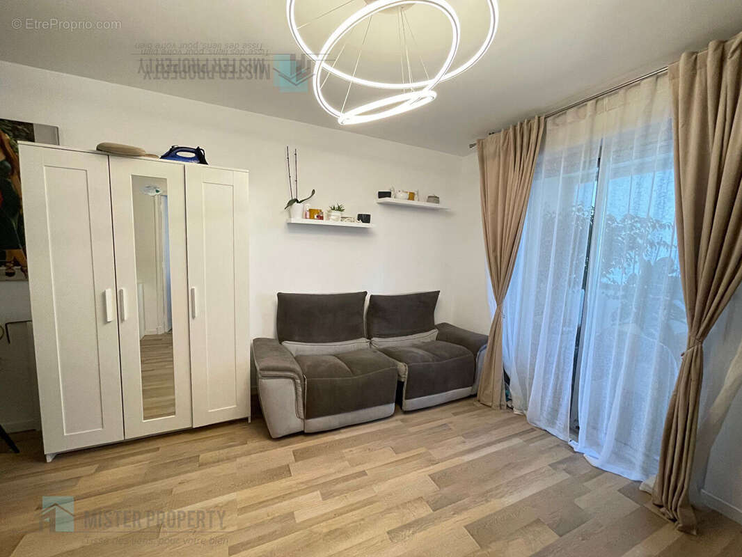 Appartement à RUEIL-MALMAISON