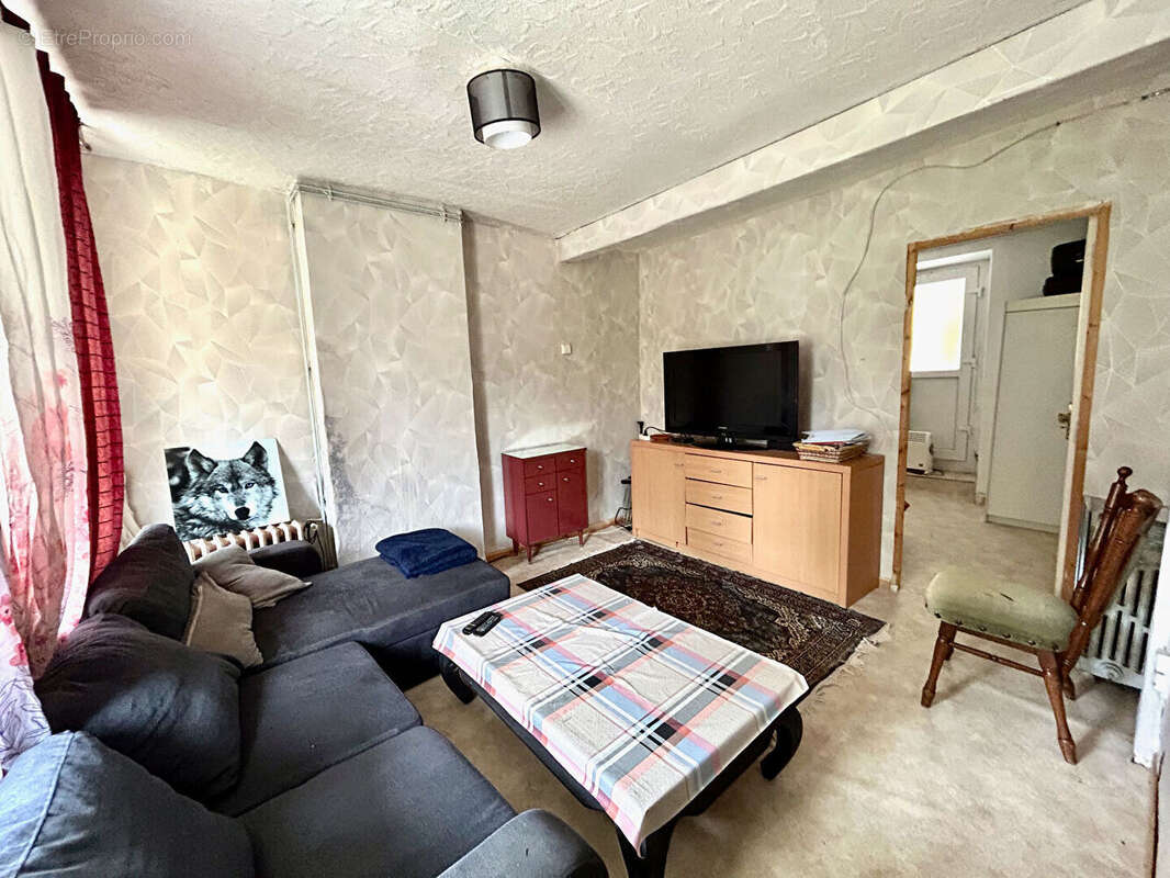 Maison 5 pièces (78 m²) en vente à GAILLON - photo 2