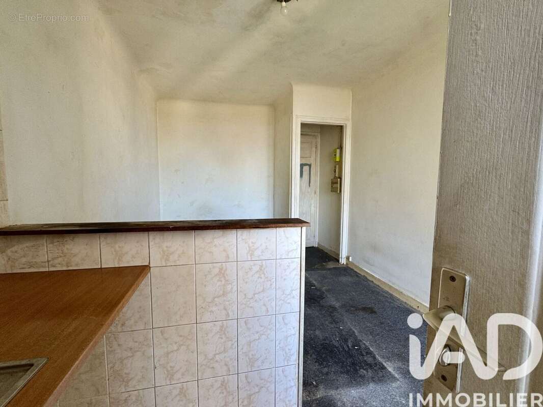 Appartement 15 m² à Asnieres-Sur-Seine  - photo 3
