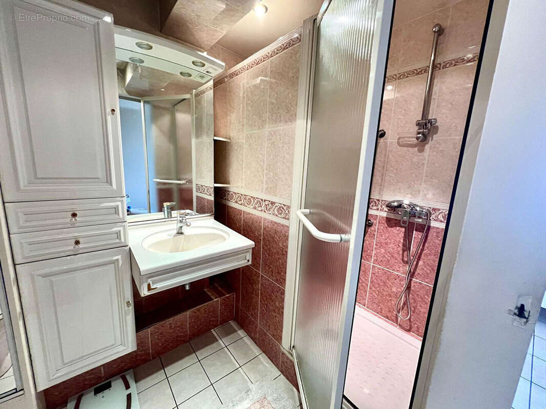 Appartement à ENGHIEN-LES-BAINS