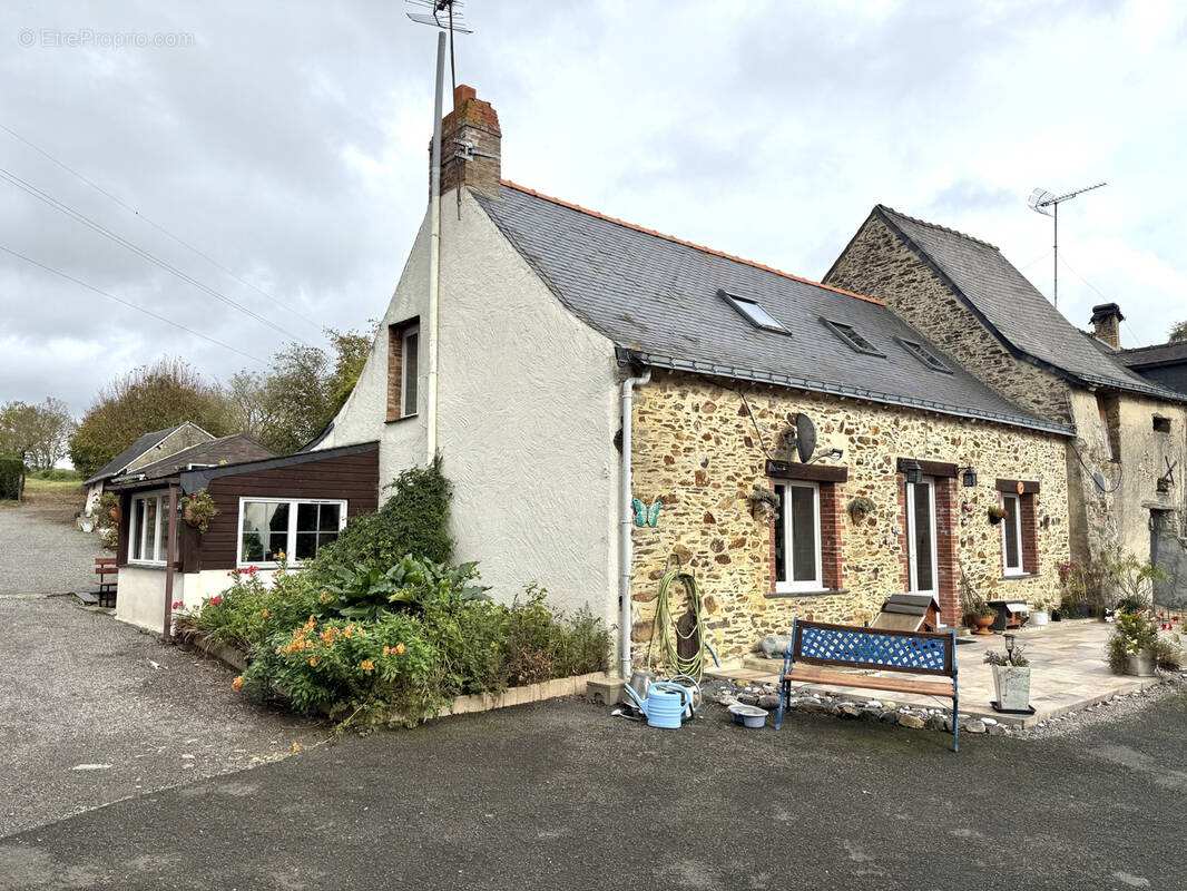 Maison à SOUDAN