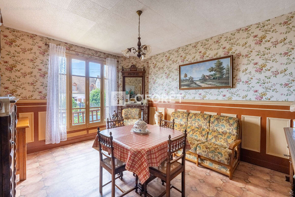 Maison à CONFLANS-SAINTE-HONORINE