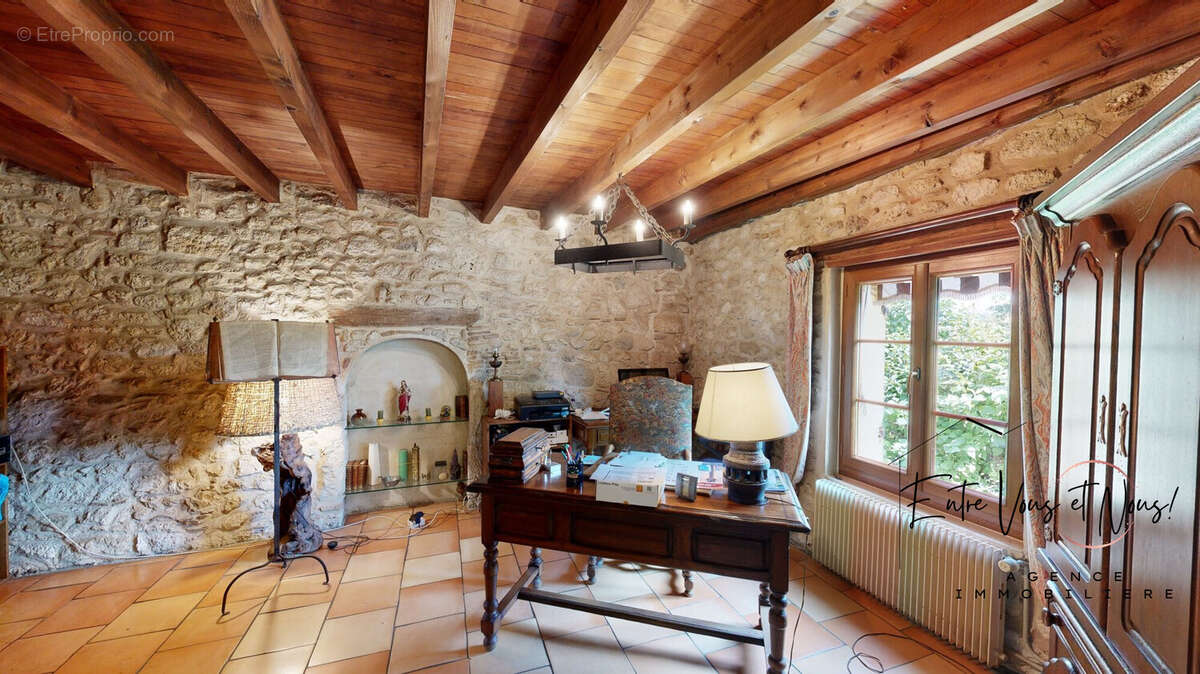 Maison à CASTELJALOUX