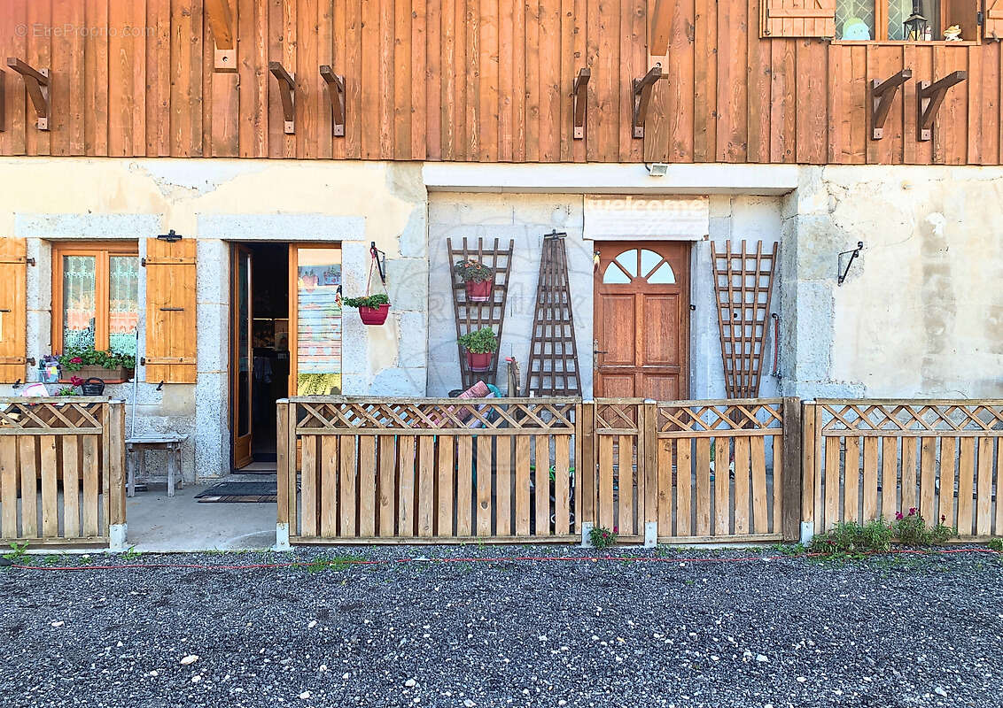 Appartement à SAINT-PIERRE-EN-FAUCIGNY