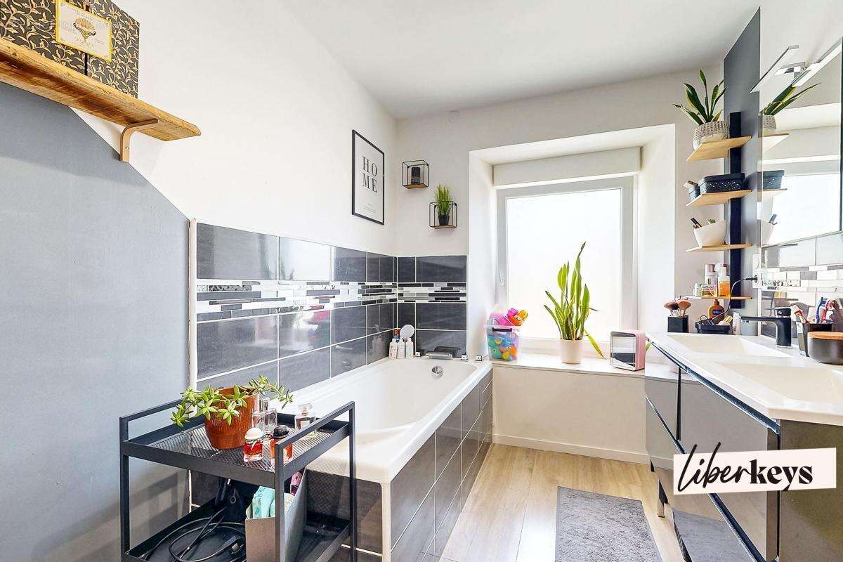 Agréable Maison T4 de 108 m² Bourogne 90140 - photo 9