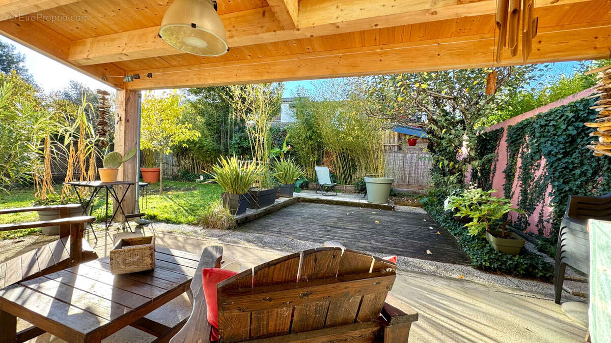 Maison à LA ROCHELLE