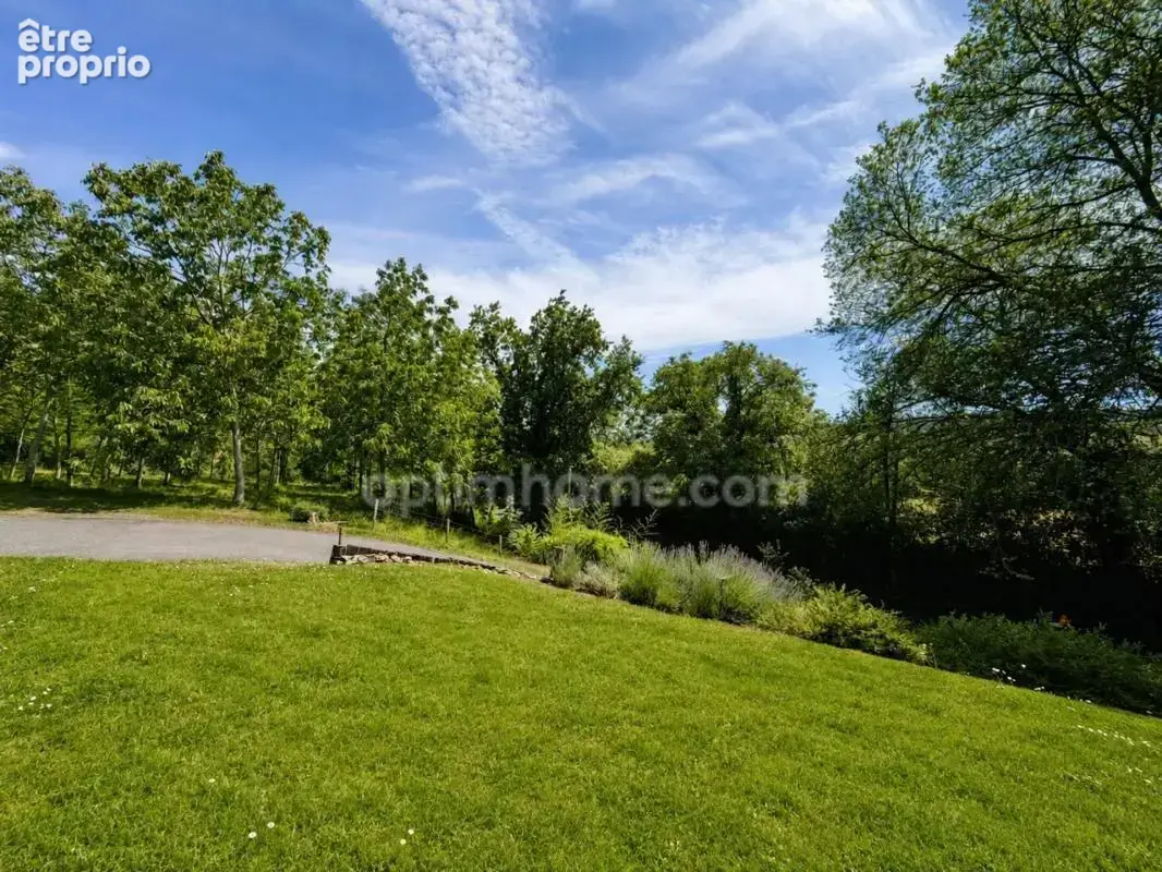 Maison normande en pierre et colombages – 150 m² – 4 chambres – Terrain de 767 m² – Val-de-Vie (14140) - photo 4