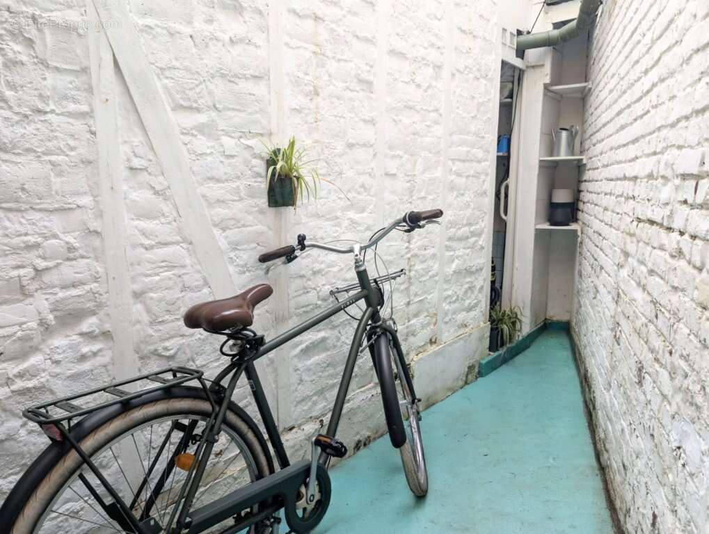 Maison à LA MADELEINE