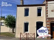 Maison à YZERNAY