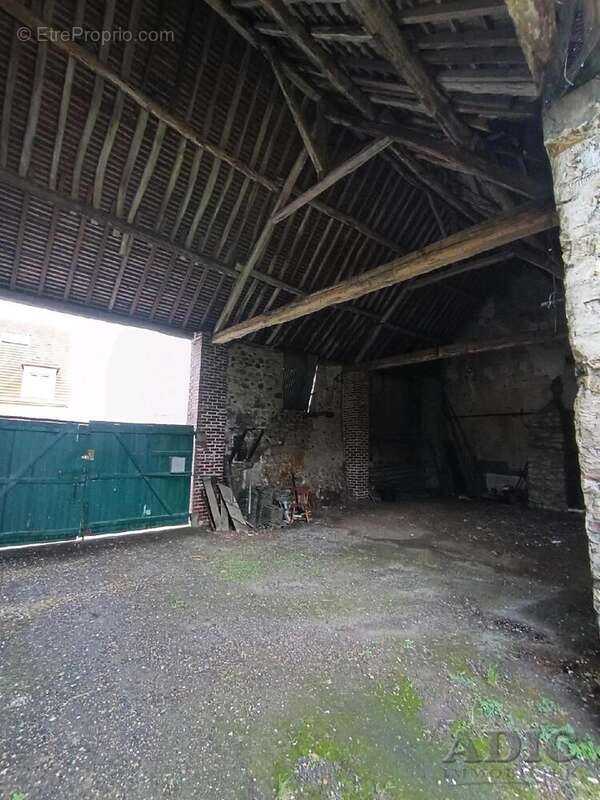 Terrain à DAMMARTIN-EN-GOELE