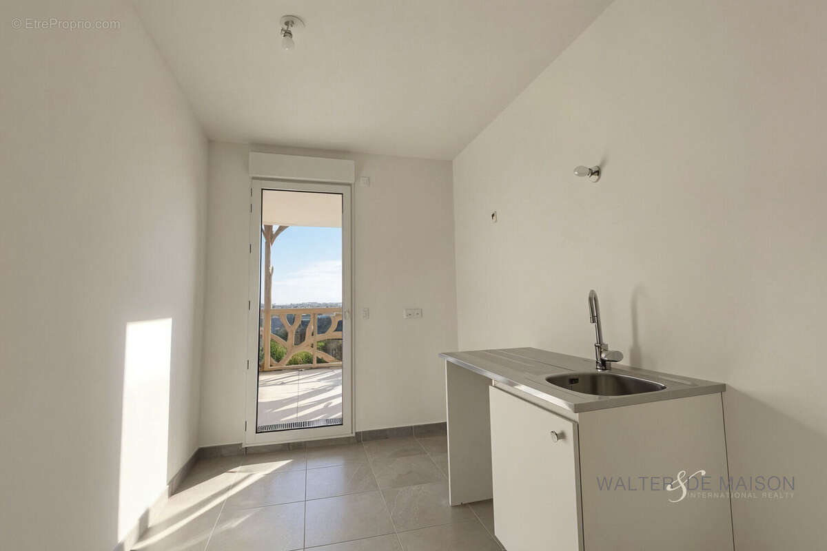 Appartement à LE PLESSIS-ROBINSON