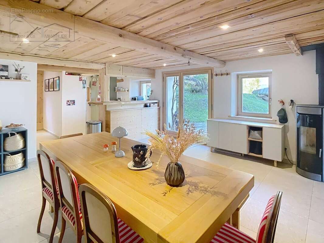 Maison à LES HOUCHES