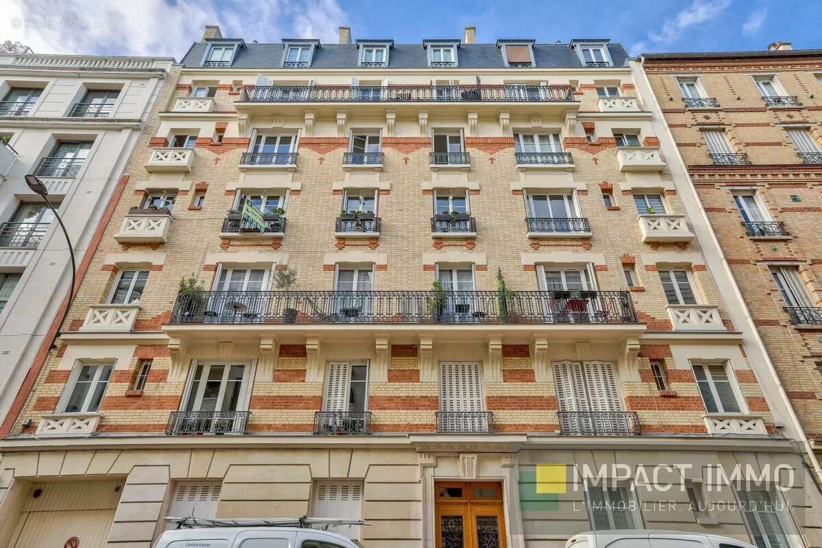 Appartement à LEVALLOIS-PERRET