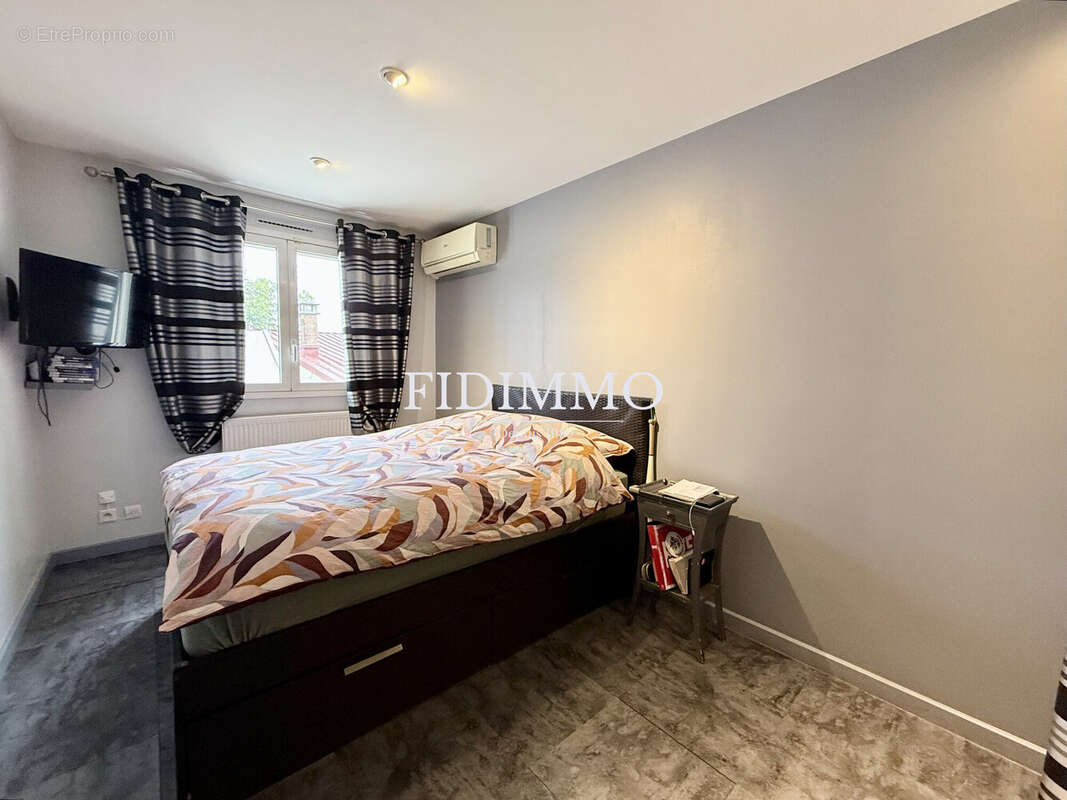 Appartement à CHENNEVIERES-SUR-MARNE