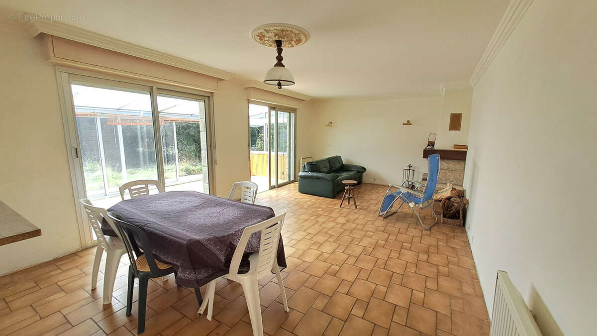 Maison à TREBEURDEN