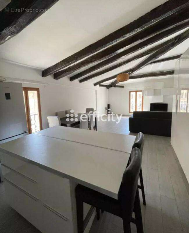 Appartement à PEZENAS