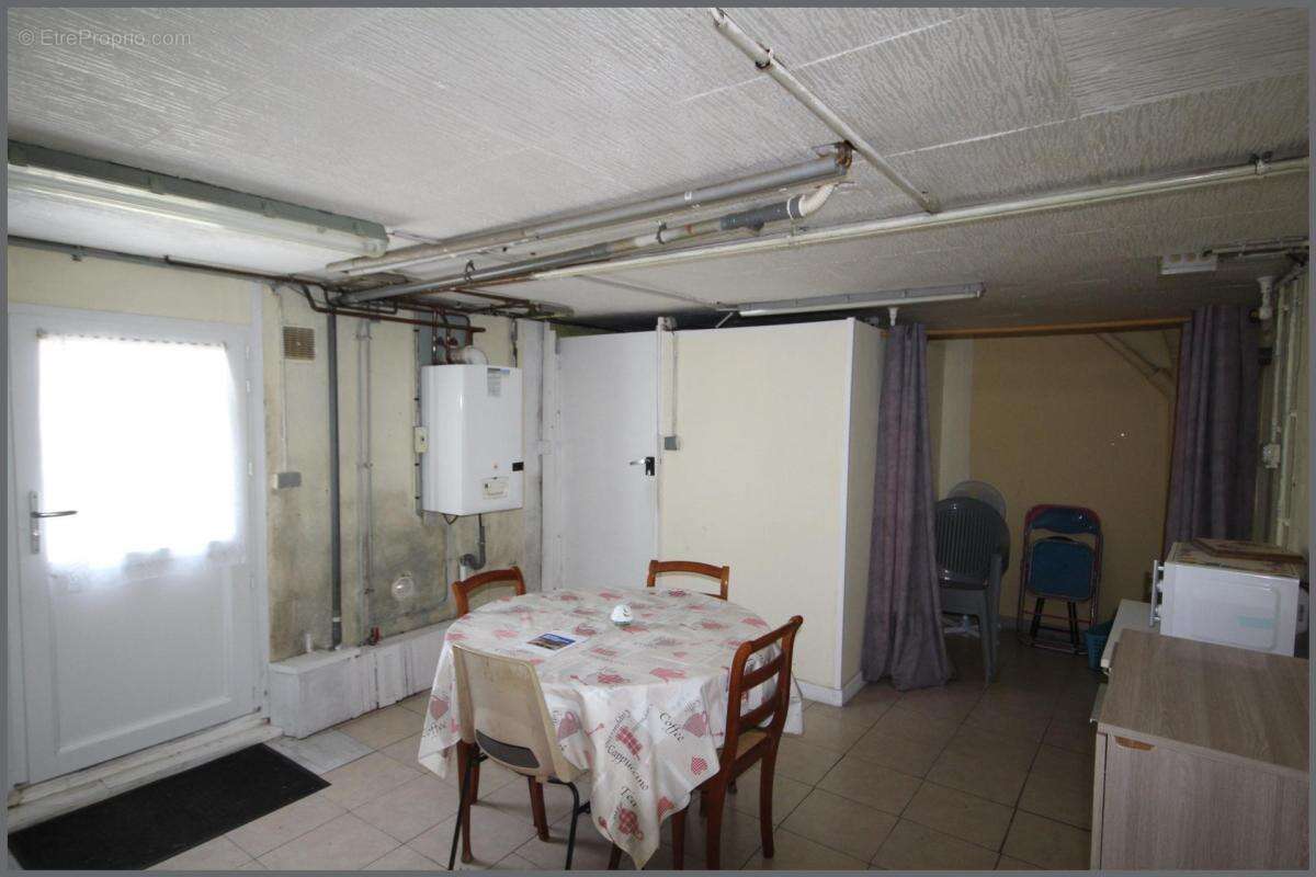 Maison à CHATEAU-DU-LOIR