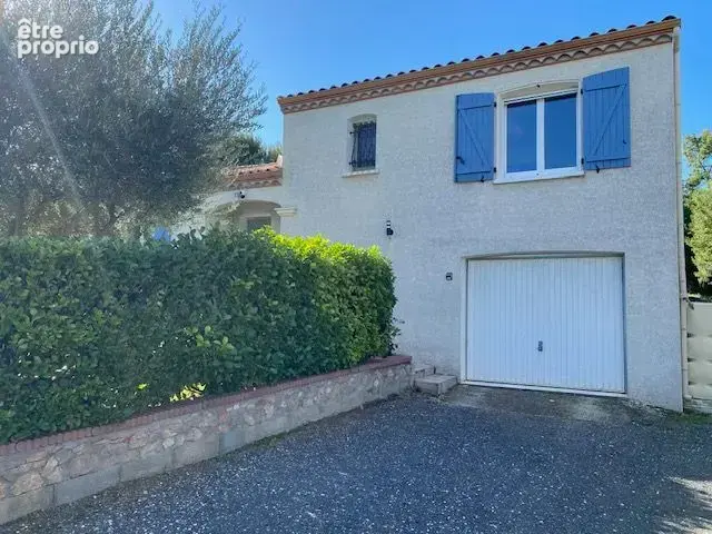 Villa traditionnelle type 4 sur 895m2 de jardin avec piscine et grand garage - vue degagee - photo 2