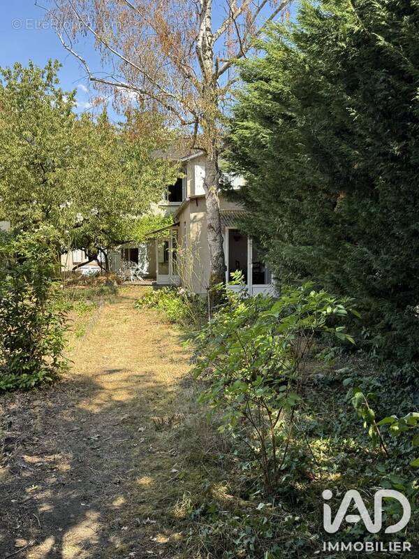 Photo 1 - Maison à MOULINS