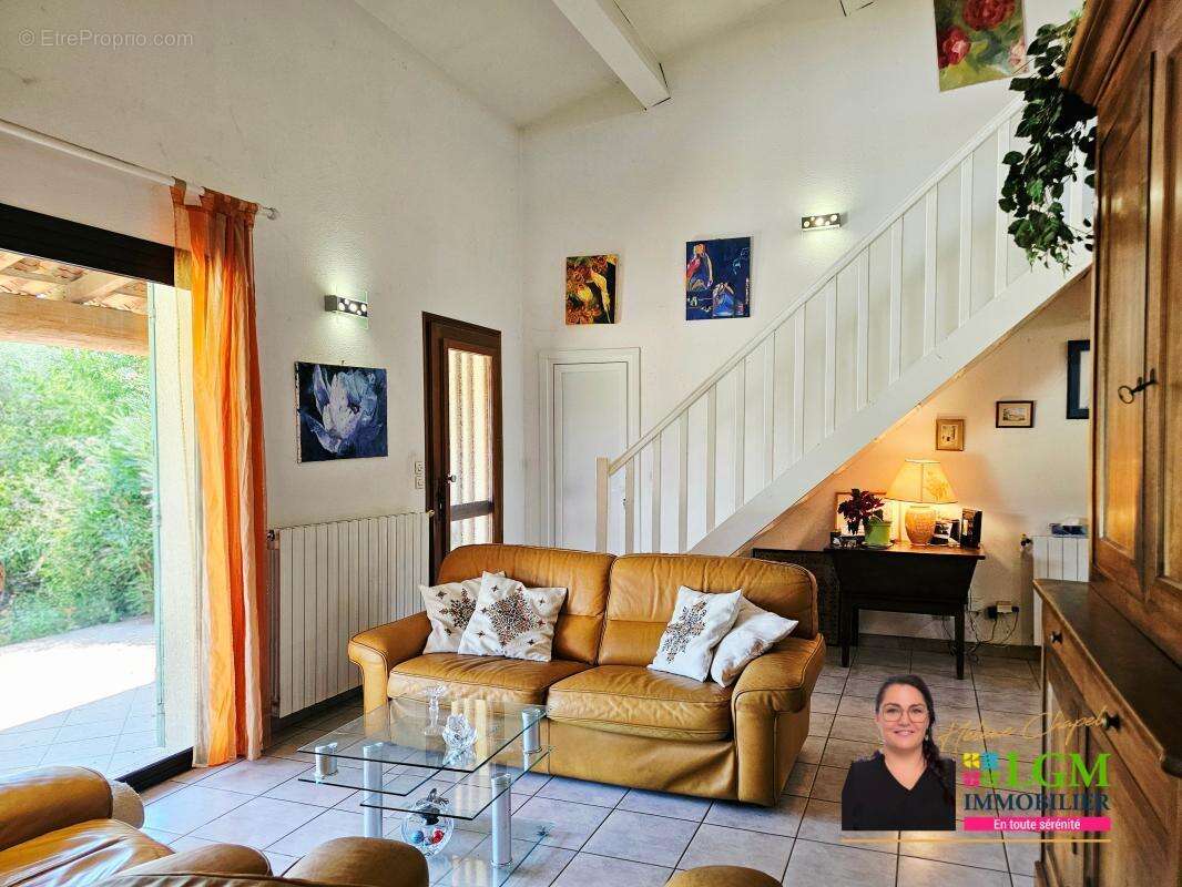 Maison avec piscine à Laudun - 4 chambres- 115 m² - Terrain clos et arboré 787m² - photo 5